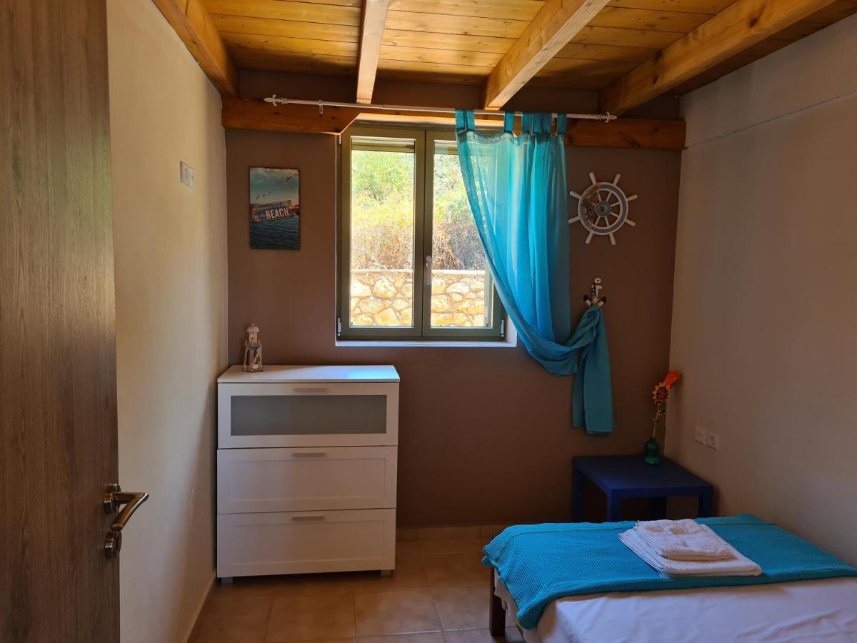 Leopolis Villas * Stoupa