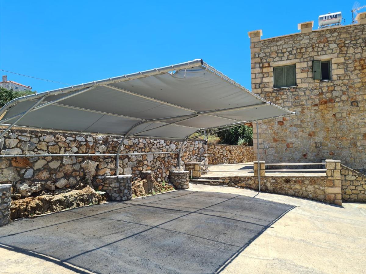 Leopolis Villas * Stoupa